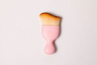 The Lumiére Fluff Brush